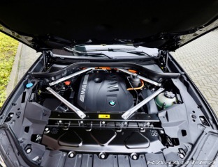 BMW X5 50e xDrive M SPORT *SkyL 2024