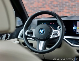 BMW X5 50e xDrive M SPORT *SkyL 2024