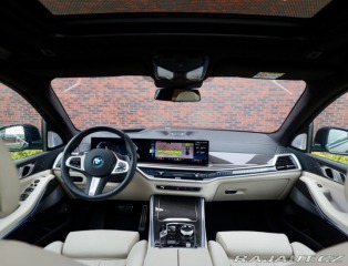 BMW X5 50e xDrive M SPORT *SkyL 2024