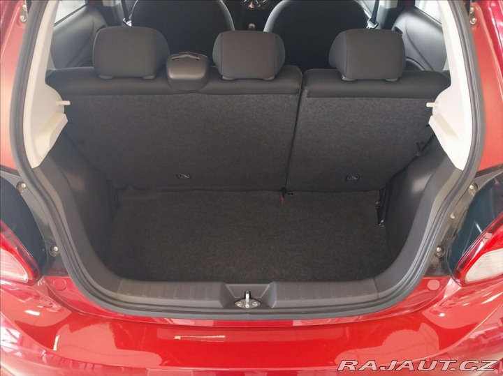 Mitsubishi Space Star 1.2 5MT INFORM+ 2025