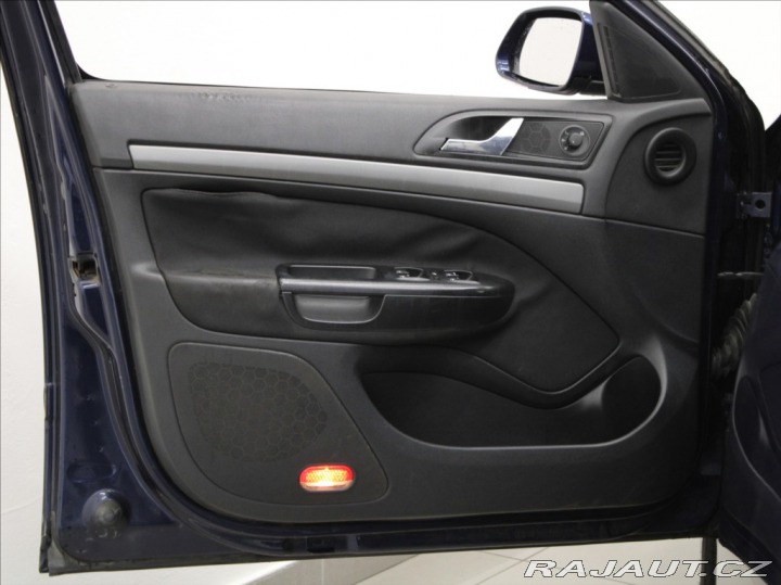 Škoda Octavia 2,0 FSI 110kW 4x4 MT Eleg 2008