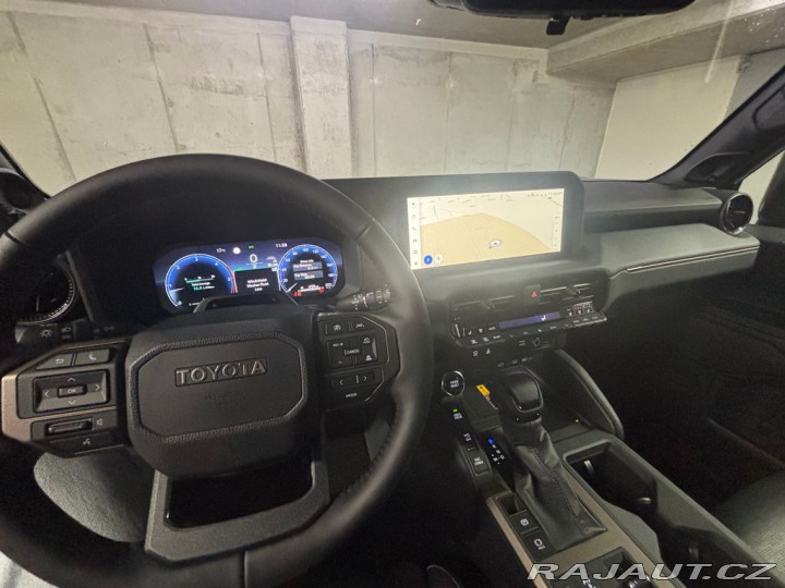 Toyota Land Cruiser Executive 2.8 D-4D 204 k 2025