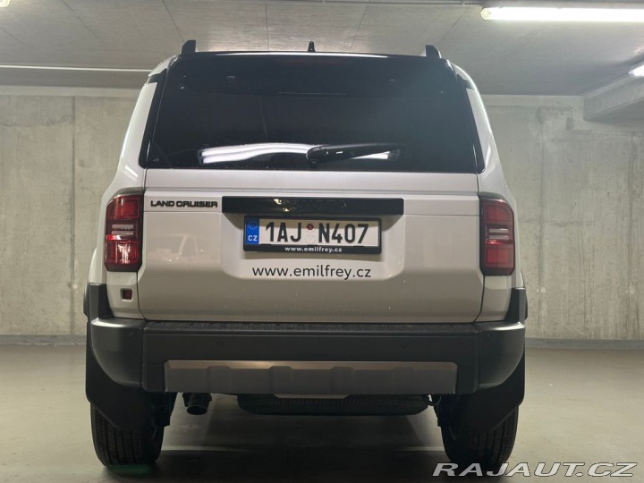 Toyota Land Cruiser Executive 2.8 D-4D 204 k 2025