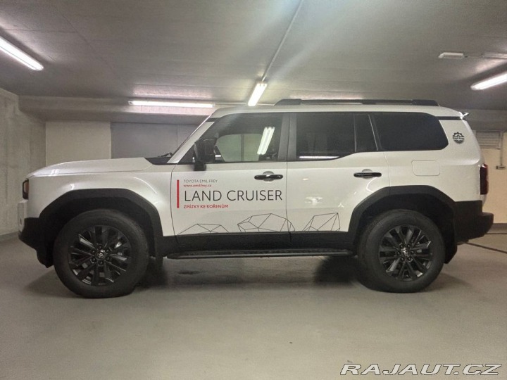 Toyota Land Cruiser Executive 2.8 D-4D 204 k 2025