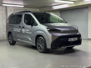 Toyota ProAce City Verso Family 1,5 6MT Long 7 mís 2025