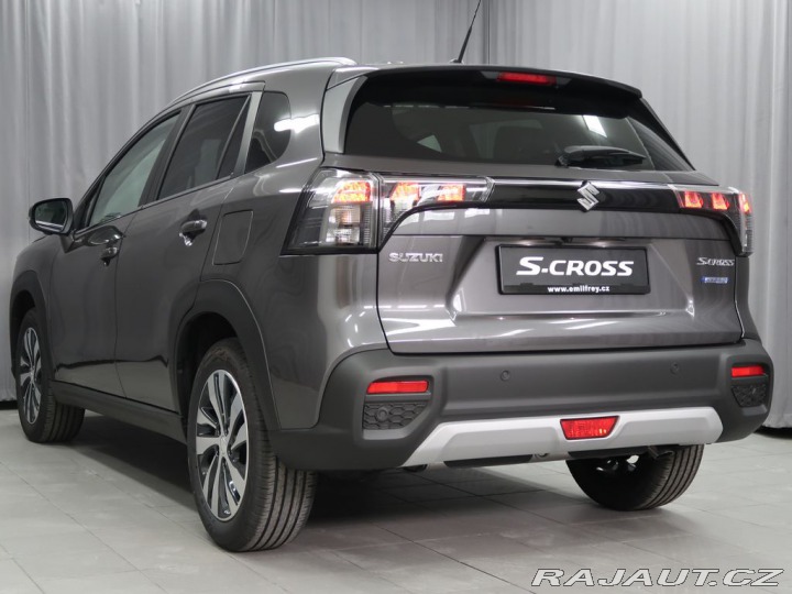 Suzuki S-Cross 1,4 Elegance4x4-vůz ve vý 2025