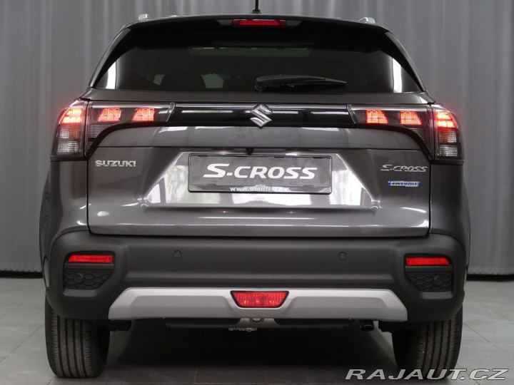 Suzuki S-Cross 1,4 Elegance4x4-vůz ve vý 2025