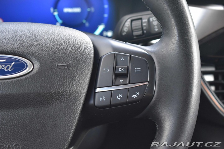 Ford Kuga 1.5 TDCi *TAŽNÉ*HEAD-UP*D 2022
