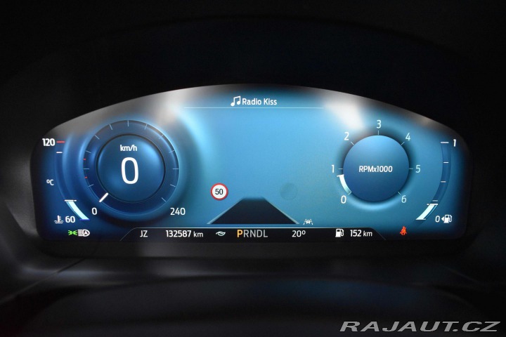 Ford Kuga 1.5 TDCi *TAŽNÉ*HEAD-UP*D 2022