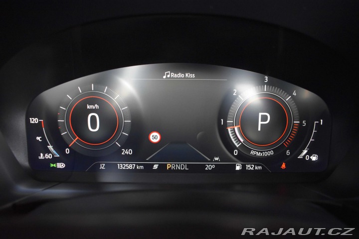 Ford Kuga 1.5 TDCi *TAŽNÉ*HEAD-UP*D 2022