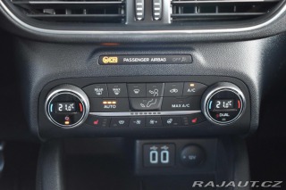 Ford Kuga 1.5 TDCi *TAŽNÉ*HEAD-UP*D 2022