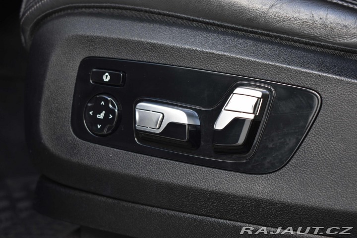 BMW X5 xDrive30d REZERVACE 2020