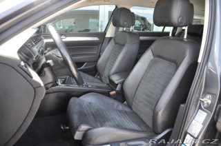 Volkswagen Passat 2.0TDi ACC NAVI LED TAŽNÉ 2016