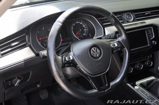 Volkswagen Passat 2.0TDi ACC NAVI LED TAŽNÉ 2016