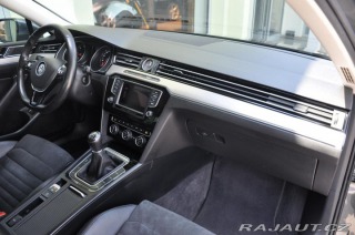 Volkswagen Passat 2.0TDi ACC NAVI LED TAŽNÉ 2016