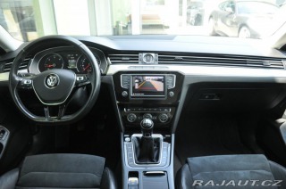 Volkswagen Passat 2.0TDi ACC NAVI LED TAŽNÉ 2016