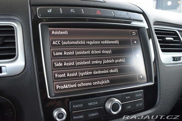 Volkswagen Touareg 3.0 TDI *VZDUCH*TAŽNÉ*WEB 2015
