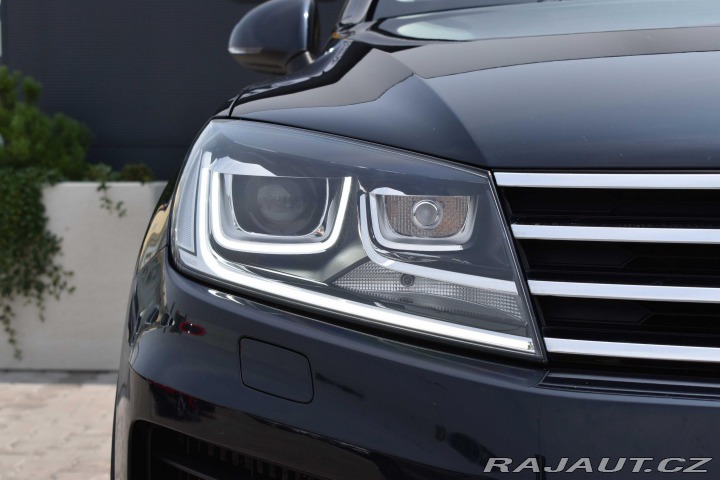 Volkswagen Touareg 3.0 TDI *VZDUCH*TAŽNÉ*WEB 2015