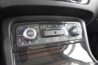 Volkswagen Touareg 3.0 TDI *VZDUCH*TAŽNÉ*WEB 2015