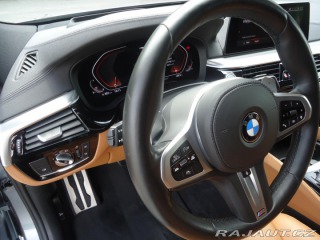 BMW 6  2020