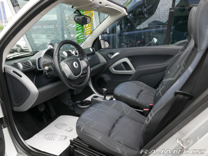 Smart Fortwo 0,8 cdi Cabrio REZERVACE 2008