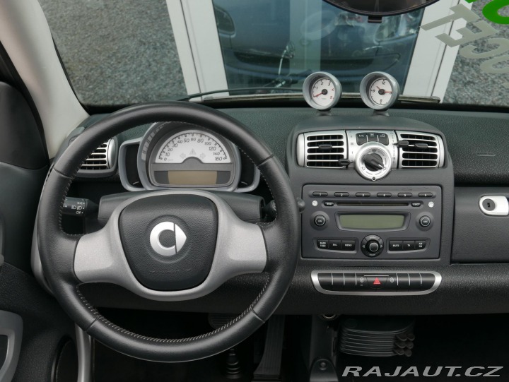 Smart Fortwo 0,8 cdi Cabrio REZERVACE 2008