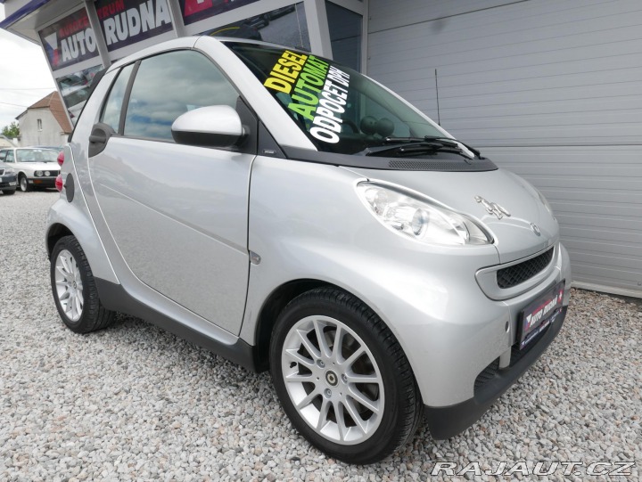Smart Fortwo 0,8 cdi Cabrio REZERVACE 2008