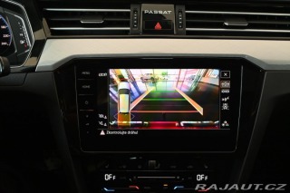 Volkswagen Passat 2,0 TDi 110kW DSG *Busine 2021