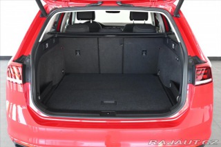 Volkswagen Passat 2,0 TDi 110kW DSG *Busine 2021