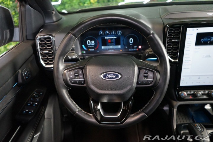Ford Ranger PLATINUM*4X4*NEZ.TOP*ZÁRU 2024