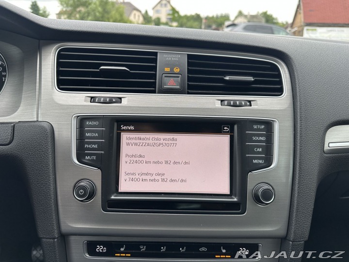 Volkswagen Golf REZERVOVÁNO 1,4TSI 92kW L 2015
