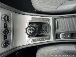 Volkswagen Golf 1,4TSI 92kW LOUNGE TAŽNÉ 2015