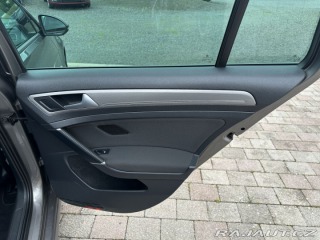 Volkswagen Golf 1,4TSI 92kW LOUNGE TAŽNÉ 2015
