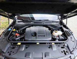 Land Rover Range Rover P460e 3.0 V6 eHybrid HSE 2024