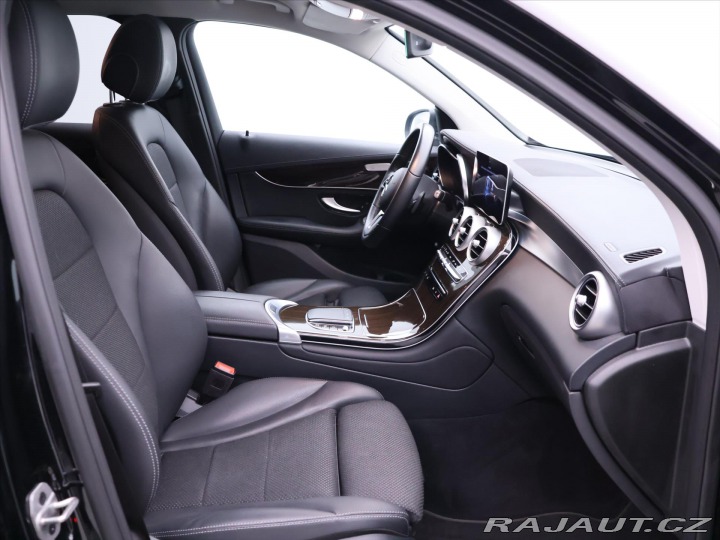 Mercedes-Benz GLC 2,0 200d 4Matic CZ 1.Maj. 2021