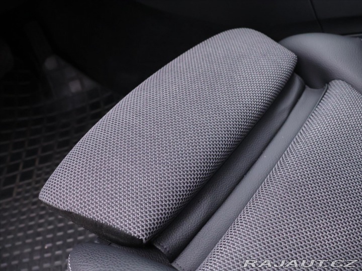 Mercedes-Benz C 2,1 220d 4MATIC 125kW Nav 2017