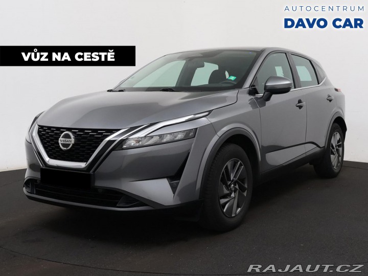 Nissan Qashqai 1,3 MHEV Business serv.kn 2022