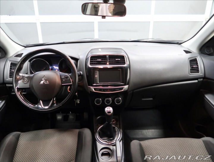Mitsubishi ASX 1,6 i 86KW ČR 1MAJITEL 2016