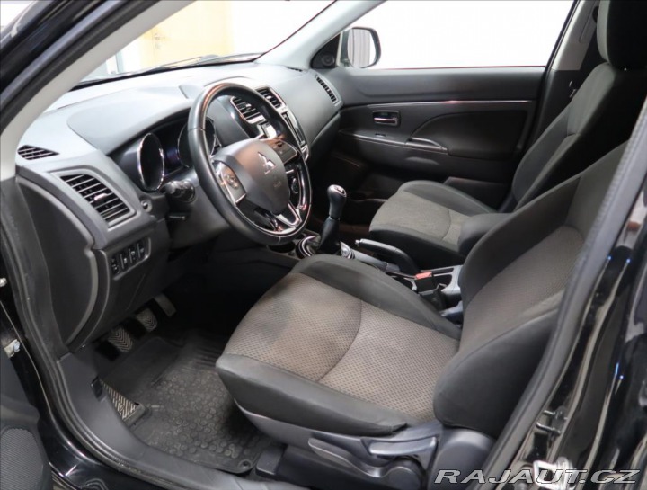 Mitsubishi ASX 1,6 i 86KW ČR 1MAJITEL 2016