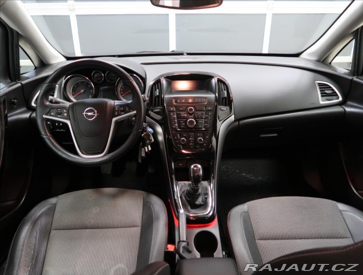 Opel Astra 1,6 CDTI 81KW ČR 2015