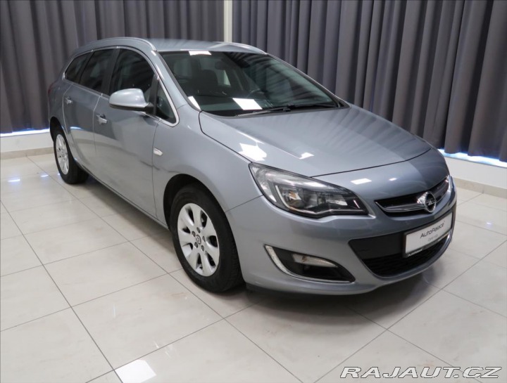 Opel Astra 1,6 CDTI 81KW ČR 2015