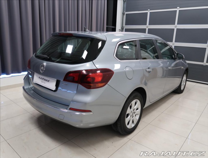 Opel Astra 1,6 CDTI 81KW ČR 2015