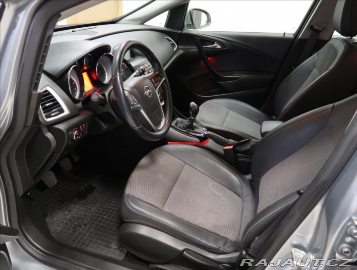 Opel Astra 1,6 CDTI 81KW ČR 2015