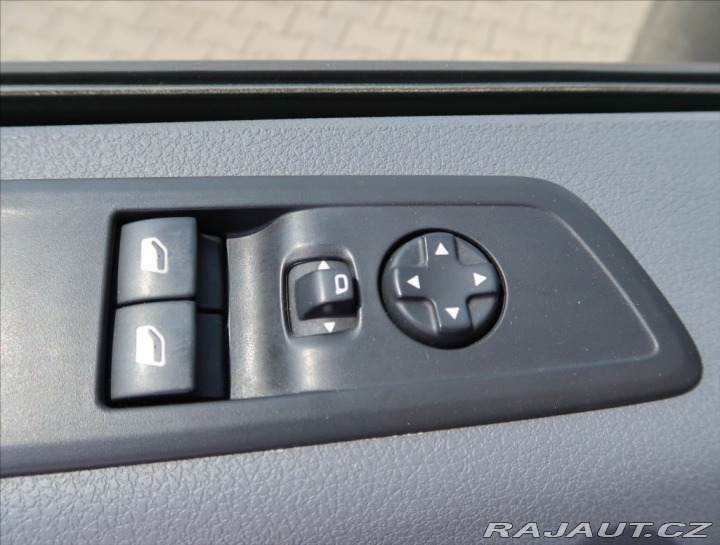 Peugeot Ostatní modely Expert 1,6 HDi 8-míst ČR 2017