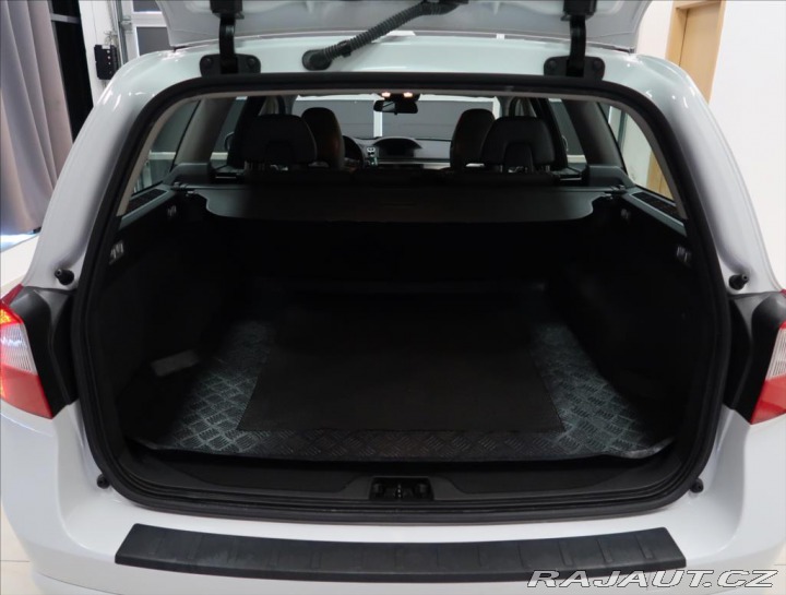 Volvo V70 2,4 D4 AUT AWD 2012