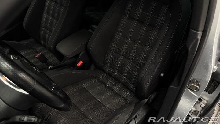 Volkswagen Golf 2,0   VI GTD 2010 2010