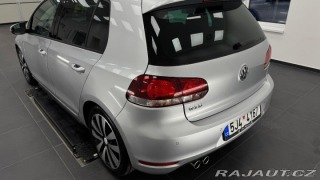 Volkswagen Golf 2,0 VI GTD 2010 2010