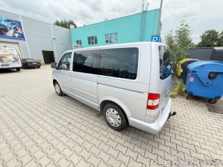 Volkswagen Multivan 2,5 TDI rok 2008 2008