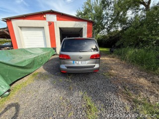 Volkswagen Touran 2,0   TDI 103kW, po kompl 1800