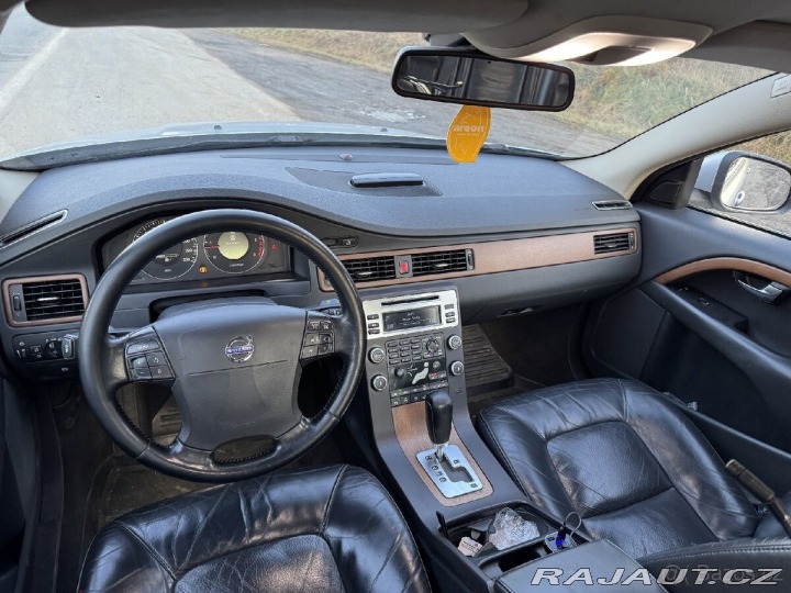 Volvo S80 D5 136 kW 1800
